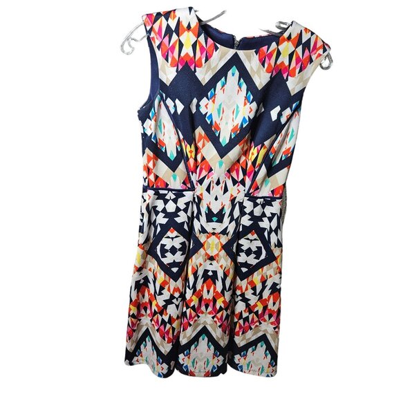 Geometric Pattern Sleeveless Dress 4P - Picture 1 of 5